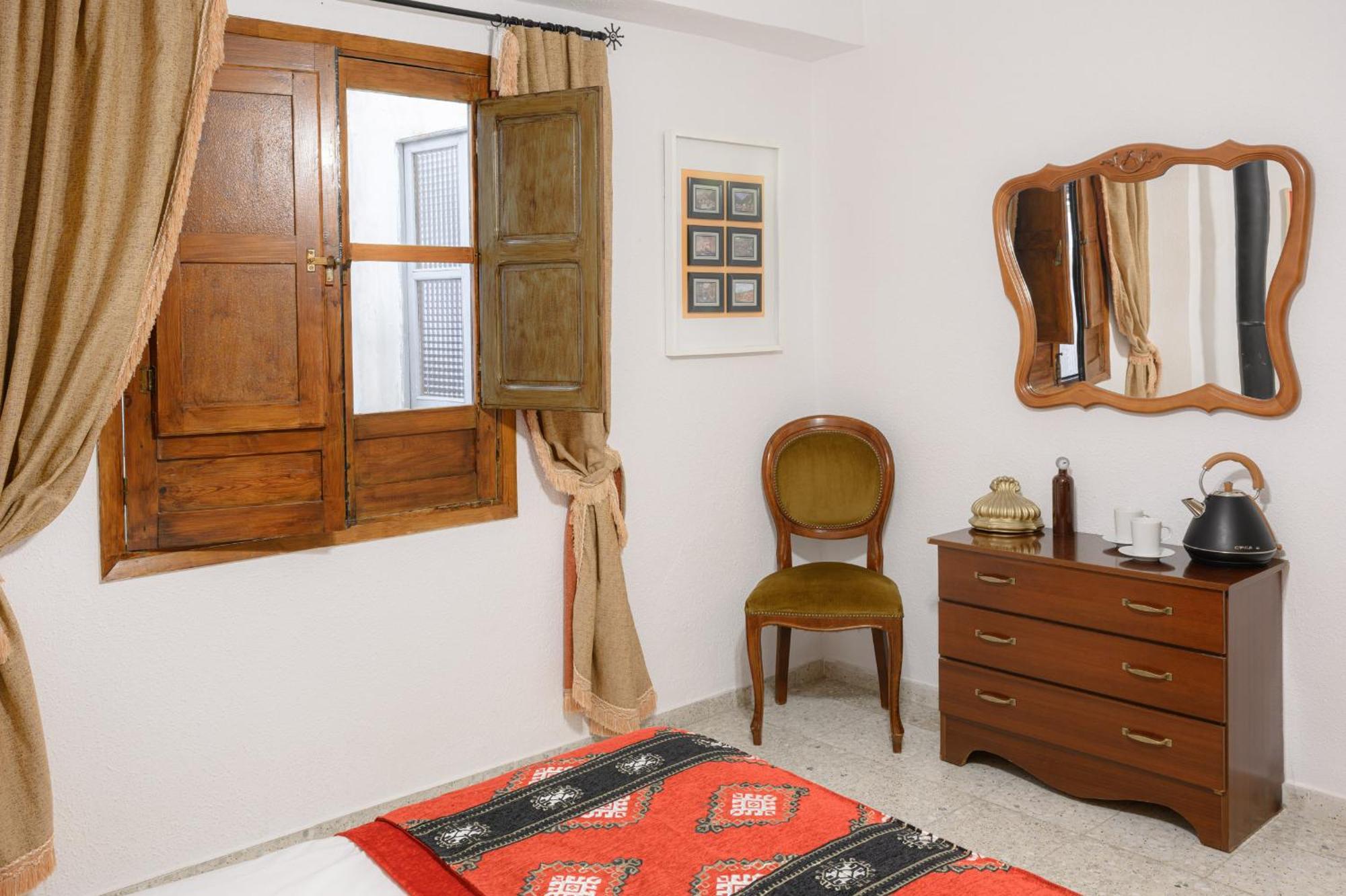 Astarte Guesthouse Castillo de Locubín Екстериор снимка